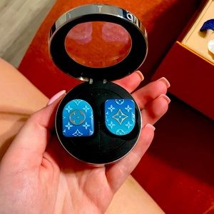 Luis Vuitton Wireless Ear Buds